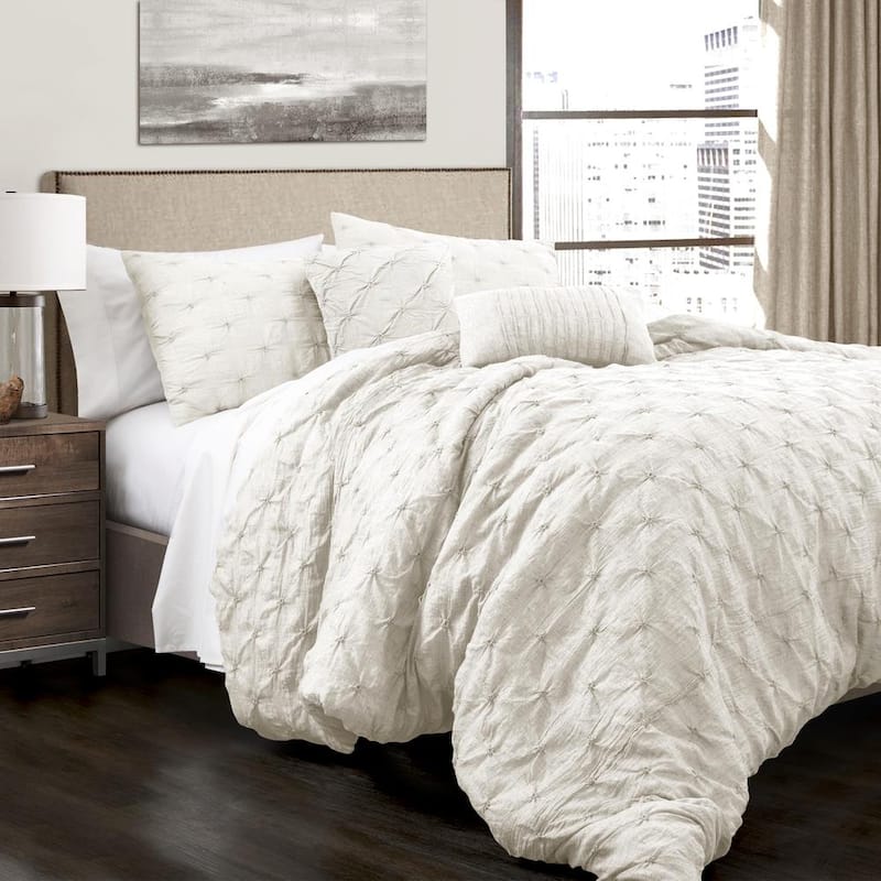 Ravello Pintuck Comforter White 5-Piece Full/Queen Set