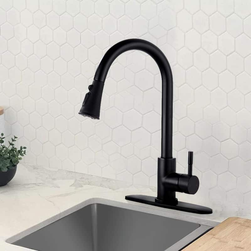 Single-Handle Pull-Down Sprayer Kitchen Faucet Stainless Steel with Swivel Spout in Matte Black