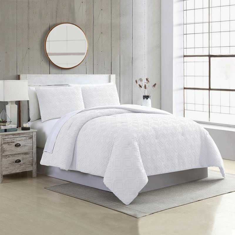 3-Piece clipped Ethos White King Jacquard Comforter Set